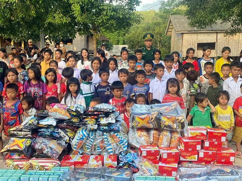 Hình ảnh biểu tượng cho việc bảo vệ trẻ em khỏi cờ bạc trực tuyến